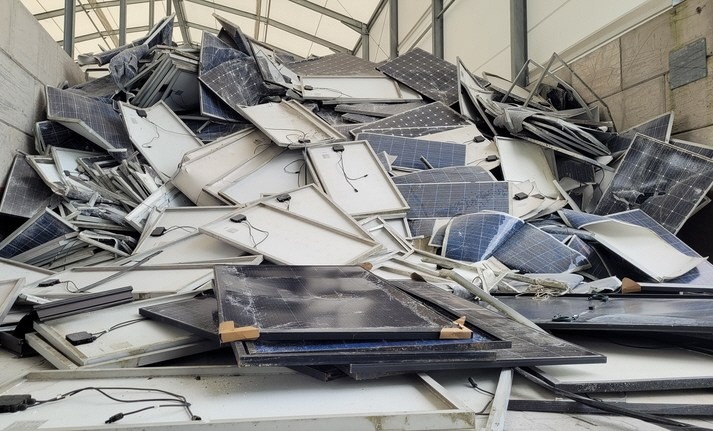 Solar panel waste, Source: Screenshot